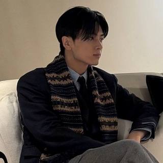 Telegram profile photo for jjong booty SO big ⁷