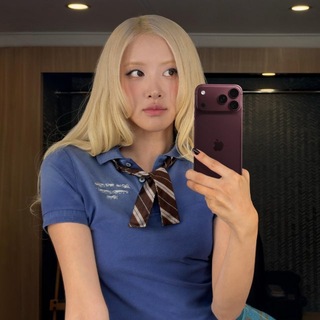 Telegram profile photo for rosésarerosie