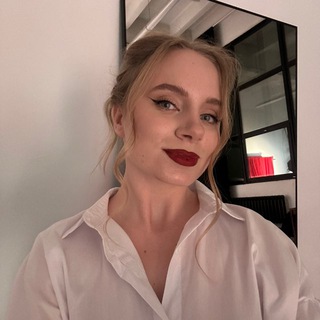 Telegram profile photo for Клюква | врач, контент-менеджер