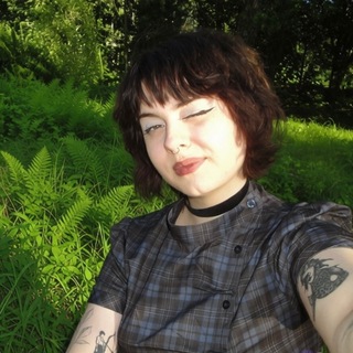 Telegram profile photo for алиса шульц / стихи