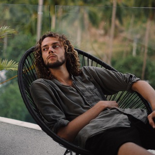 Telegram profile photo for Макс Листов 🌴