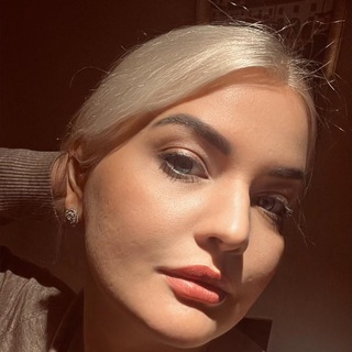 Telegram profile photo for Генеральный директор в юбке