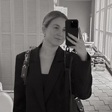 Telegram profile photo for Мария Седова • О жизни фотографа