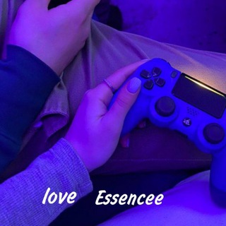 Telegram profile photo for • ʟᴏᴠᴇ ᴇssᴇɴᴄᴇᴇ ོོ