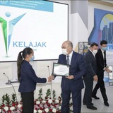 Telegram profile photo for Lola Raxmatullayeva (leader's diary)