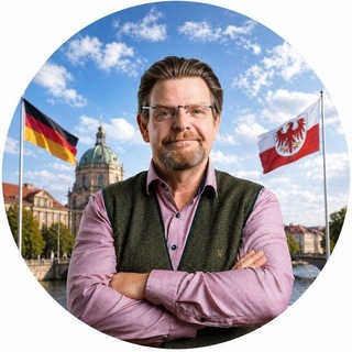 Telegram profile photo for Lars Hünich Der Bunte Pullunder