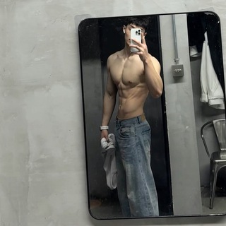 Telegram profile photo for Hot Myanmar Guys (Secret)