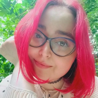 Telegram profile photo for Amivai (озвучка и жизнь)