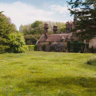 Telegram profile photo for Delmeist Manor.