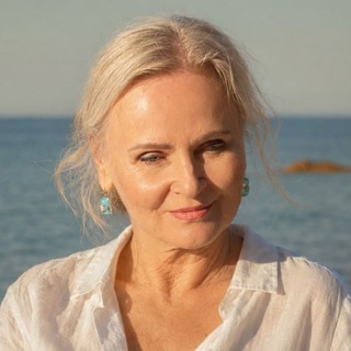 Telegram profile photo for Нефразия Смирнова | Квантовый психолог❤️