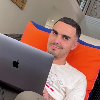 Telegram profile photo for Арчи 🔴 LIVE