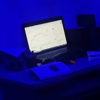 Telegram profile photo for CRYPTO_Sorkh سیگنال رایگان