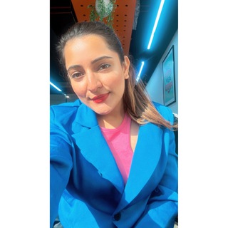 Telegram profile photo for English With Nidhi Ma’am