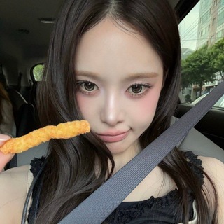 Telegram profile photo for Headlock archive