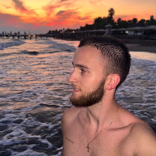 Telegram profile photo for Вадим Данилов. Лайв