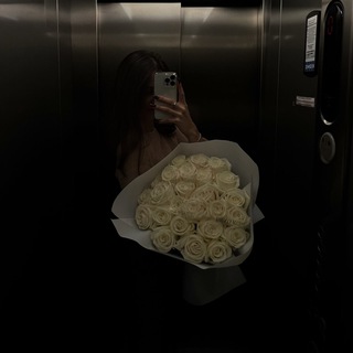Telegram profile photo for julie’s playlist 🎧
