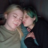 Telegram profile photo for карина сказала написать не знаю