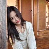 Telegram profile photo for 안유진. ♥️