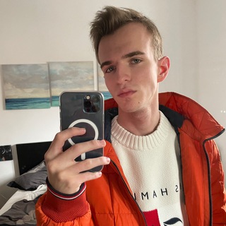 Telegram profile photo for Andrea Bentivegna (BlackGeek)