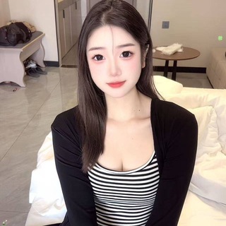 Telegram profile photo for 深圳瑶瑶的朋友圈蛇吻💋