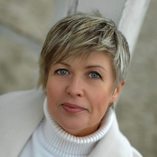 Telegram profile photo for 🌔ЛИЛА с Митенсковой - проводник Игры🎲наставник, коуч, энергопрактик