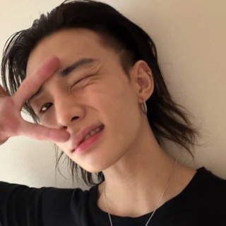 Telegram profile photo for hyunrin archive