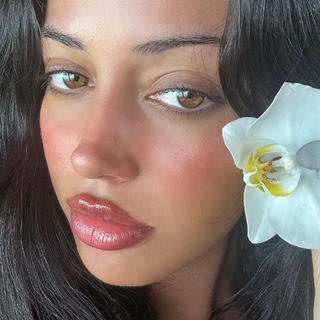 Telegram profile photo for cherry lady 🍒
