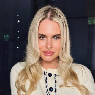 Telegram profile photo for Yulia Voich. Проводник Нового Времени