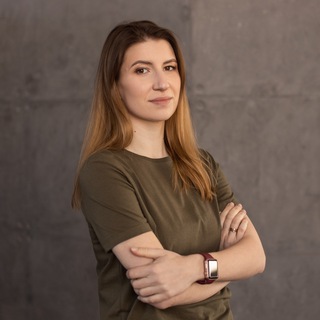 Telegram profile photo for Ильякова. Охуенная. Продажи и маркетинг с юморком😄