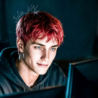Telegram profile photo for Julie_VN | И мы опять играем в любимых...