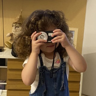 Telegram profile photo for بعيده عن العالم 💙🪐