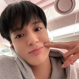 Telegram profile photo for Jenmoong