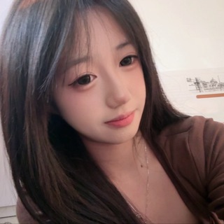 Telegram profile photo for 语语的频道