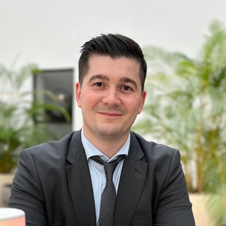 Telegram profile photo for Ильдар Аскаров | Все о финансах в Германии 🇩🇪