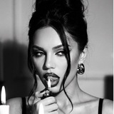 Telegram profile photo for Leyla Beretar ИИ✨промты