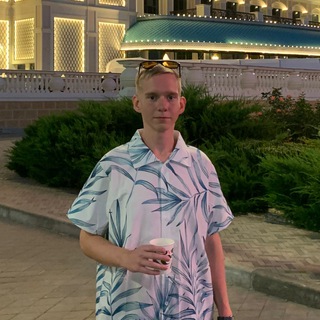 Telegram profile photo for Максим | ДИЗАЙН ДЛЯ МАРКЕТПЛЕЙСОВ