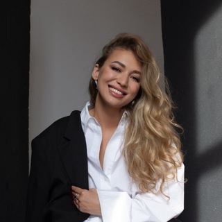 Telegram profile photo for Гала Краснова (Хранитель мыслей)