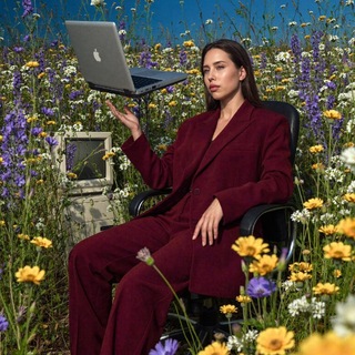 Telegram group profile photo for Вакансии нейроконтент ai✨