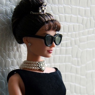 Telegram profile photo for lil black dress
