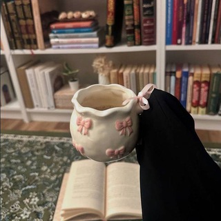 Telegram profile photo for سُهيلة عبد السلام".