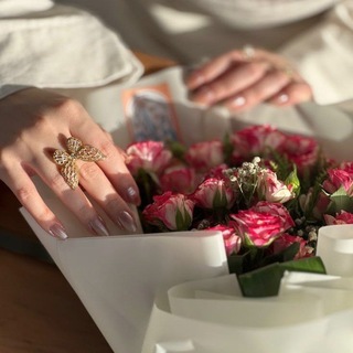 Telegram profile photo for هُــوَ فِــي مِثْــلِــك ؟