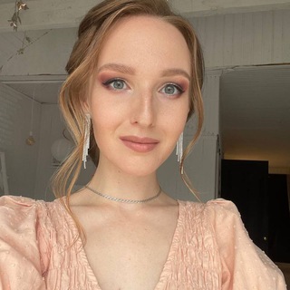 Telegram profile photo for Терапия прекрасным✨🤍о моде, стиле, моей жизни и вдохновении красотой🥰