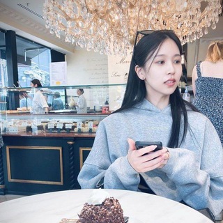 Telegram profile photo for нанилы клосед форевер (ладно не обещаю)