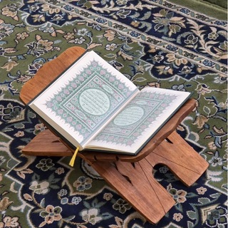 Telegram profile photo for وَذَكِّرْ .