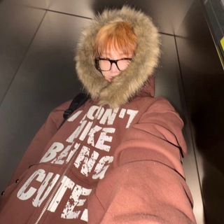 Telegram profile photo for V