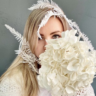 Telegram profile photo for ЦВЕТОЧНЫЙ БЛОГЕР - Капустина Оксана 🌸