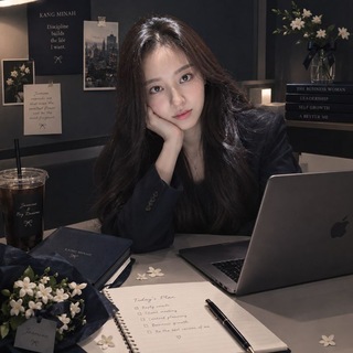 Telegram profile photo for ⌁ .. Curating “JASSMINE” , Greeding: Enters. 👜