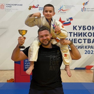 Telegram profile photo for Елик Чемпион 🏆