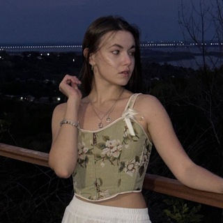 Telegram profile photo for мила от слова миллион