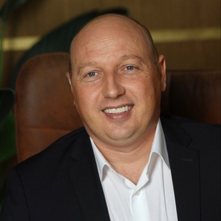 Telegram profile photo for Дмитрий Макашов Счастье - это изнутри!